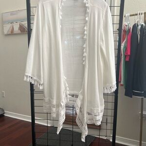 Chico's White Open-Front Crochet Kimono with Tassels sz large